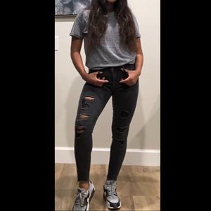 Black distressed denim jeans ( Mid rise )
